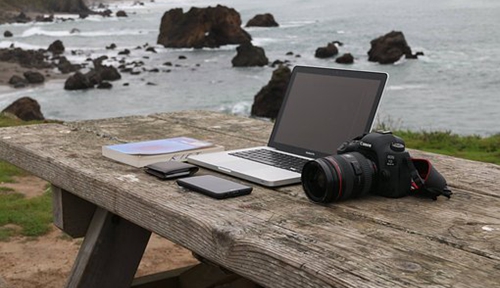 PyCharm 2019.3 EAP 7 发布，支持 R 语言插件